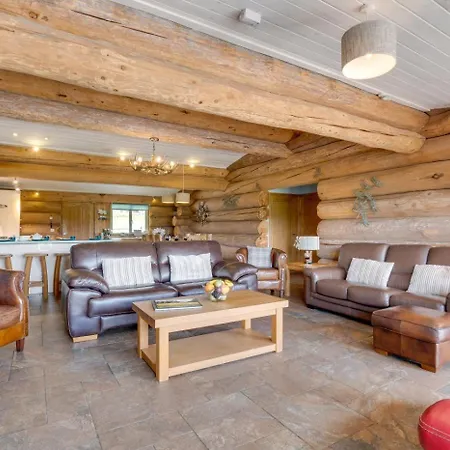 4 Bed In Oc-nb575 Vakantiehuis *